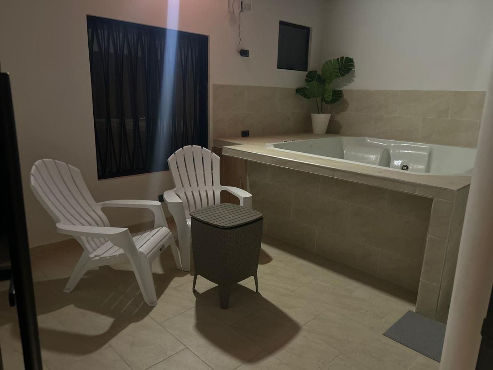 Clandestino - Hotel Boutique La Dorada Ngoại thất bức ảnh
