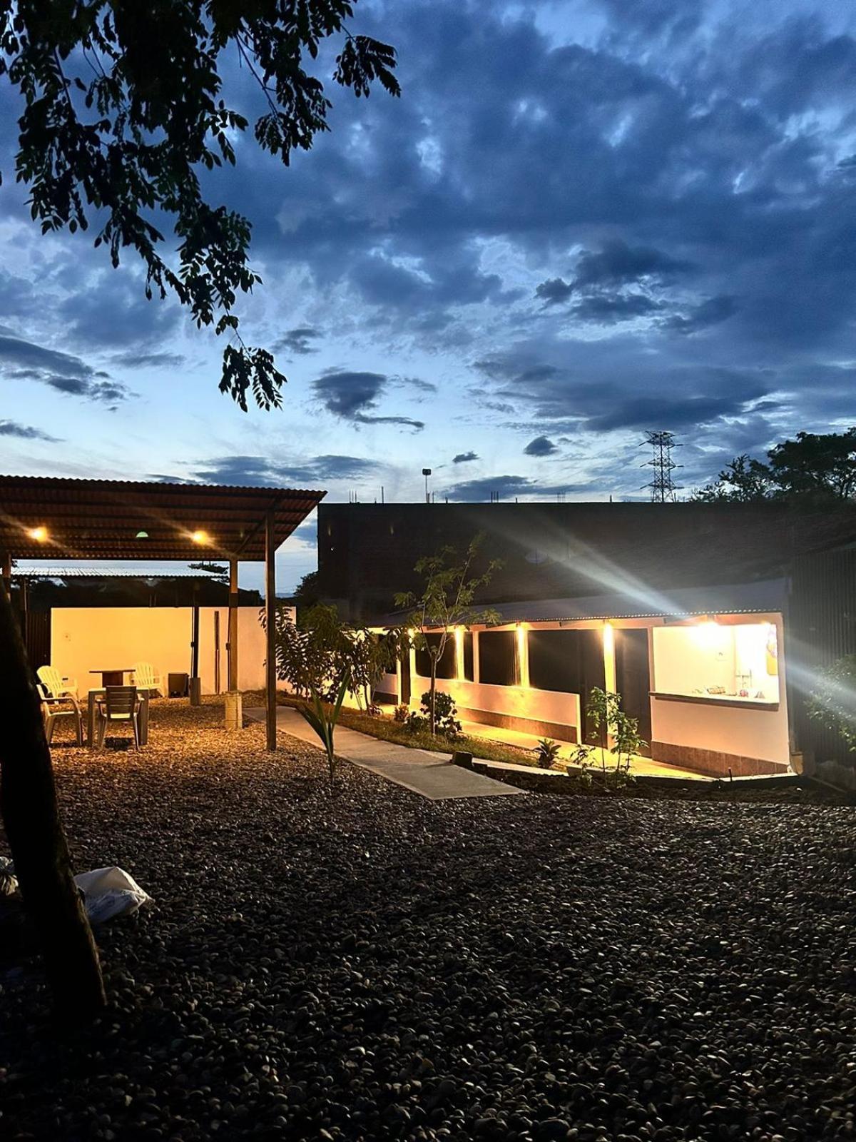 Clandestino - Hotel Boutique La Dorada Ngoại thất bức ảnh