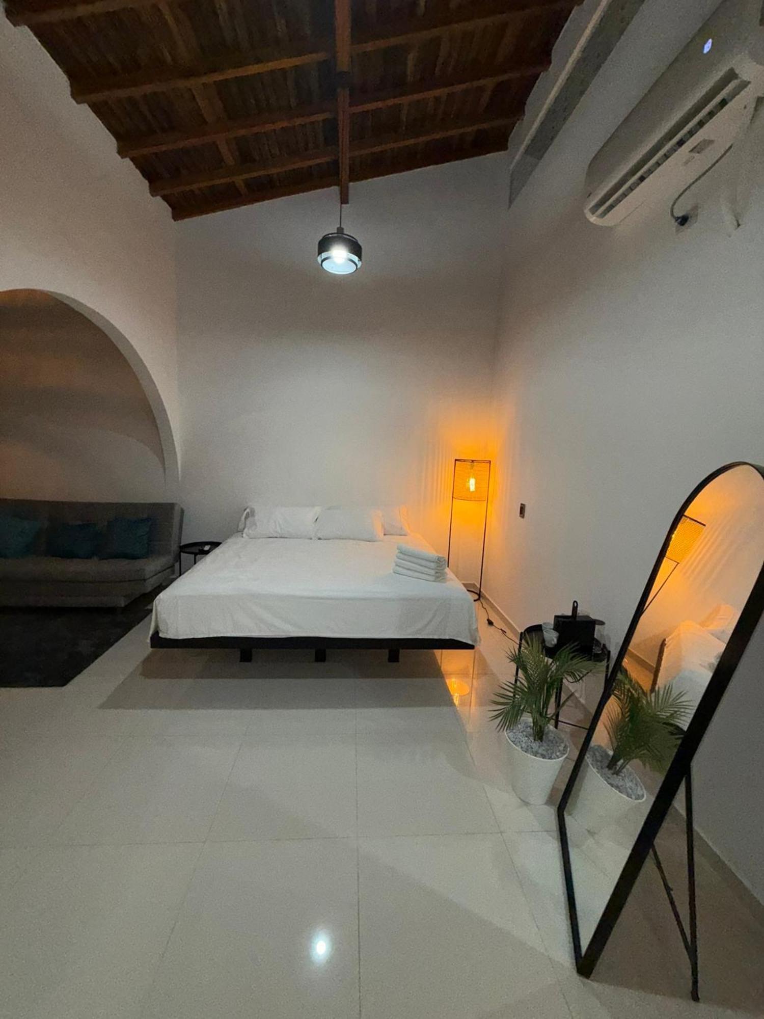 Clandestino - Hotel Boutique La Dorada Ngoại thất bức ảnh